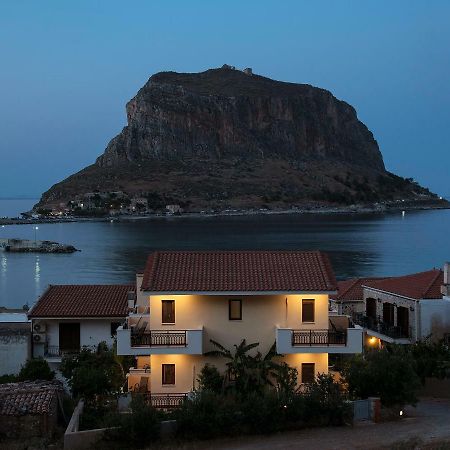 Cyrenia Guesthouse Монемвазия Экстерьер фото