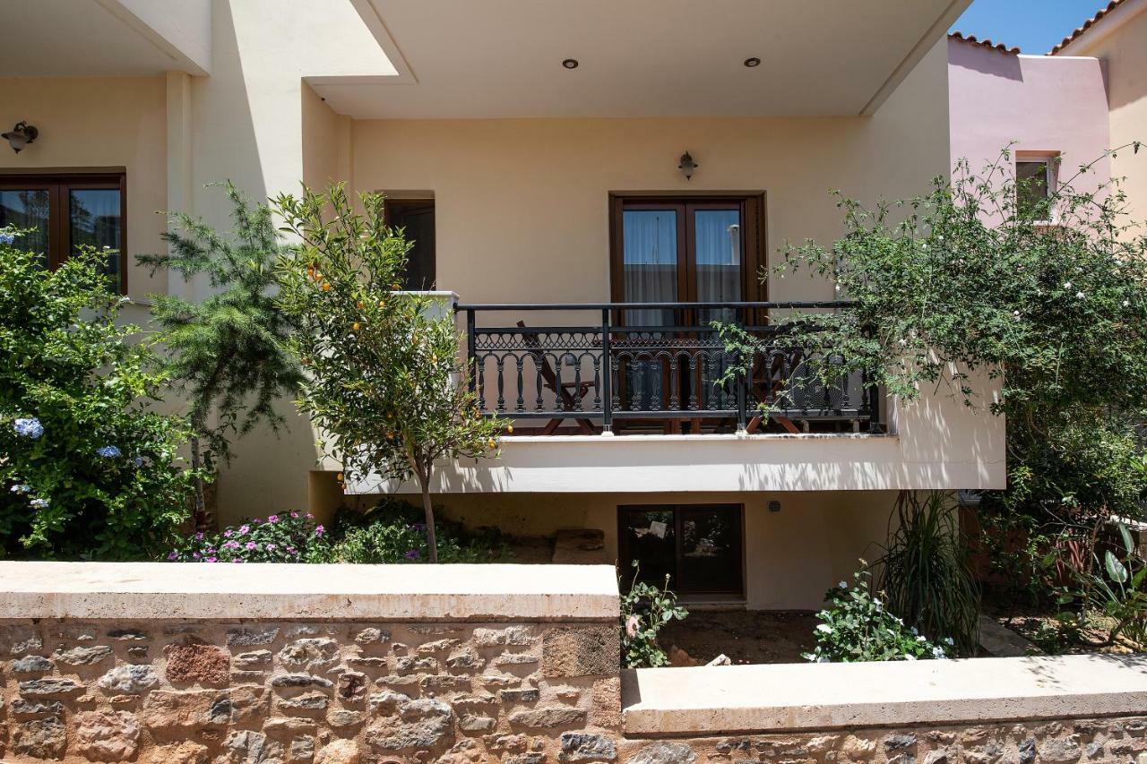 Cyrenia Guesthouse Монемвазия Экстерьер фото