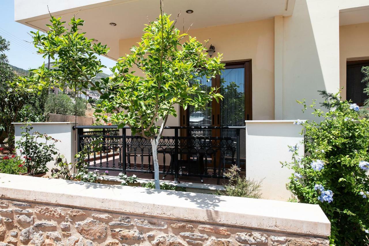 Cyrenia Guesthouse Монемвазия Экстерьер фото