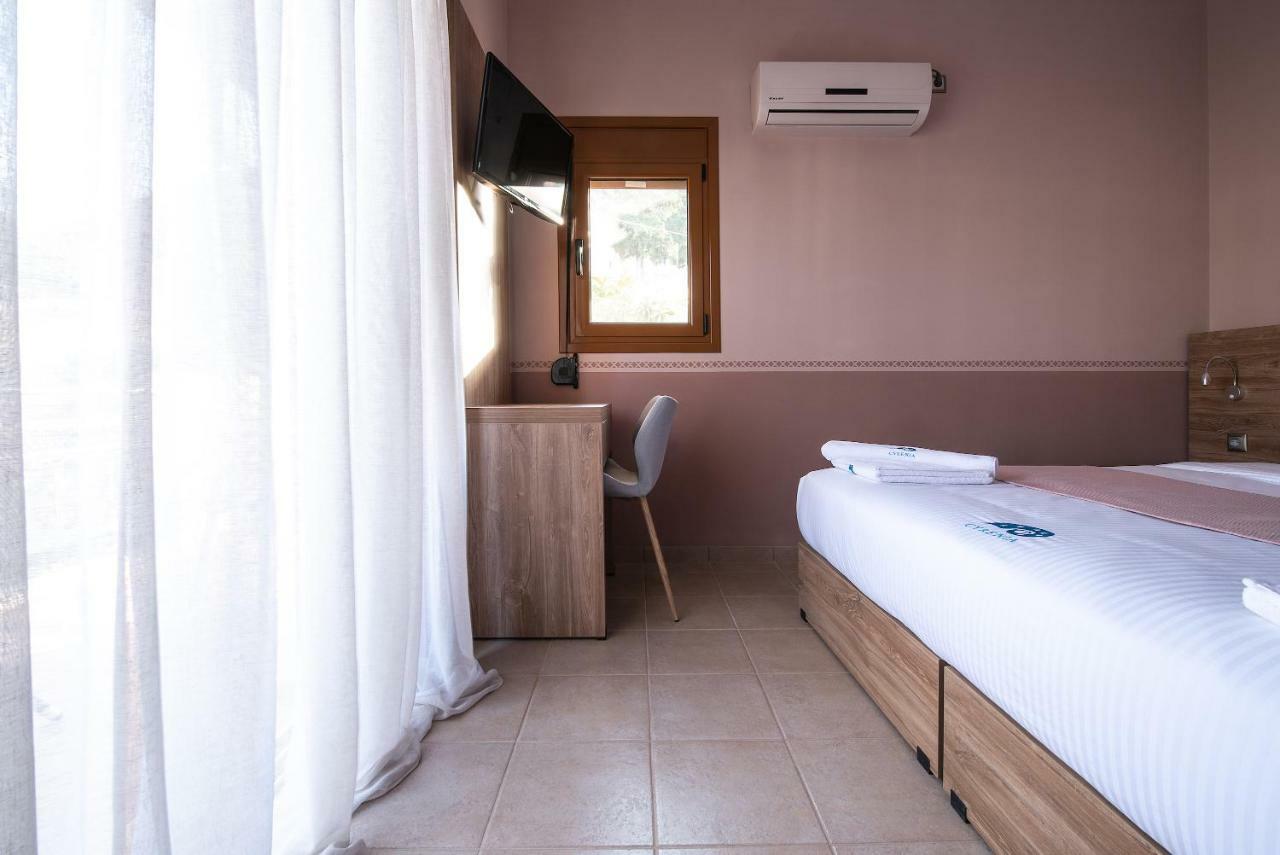 Cyrenia Guesthouse Монемвазия Экстерьер фото