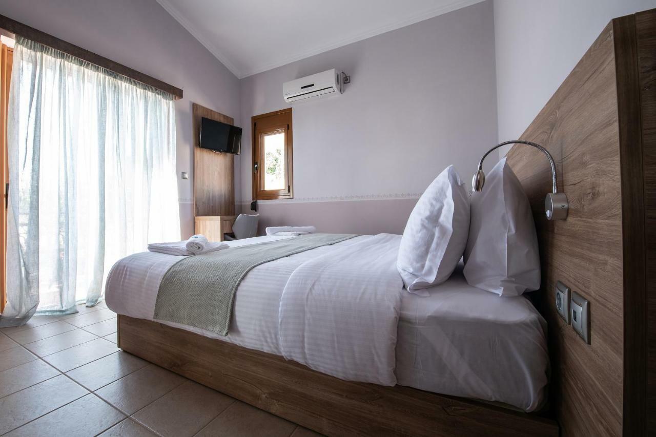 Cyrenia Guesthouse Монемвазия Экстерьер фото