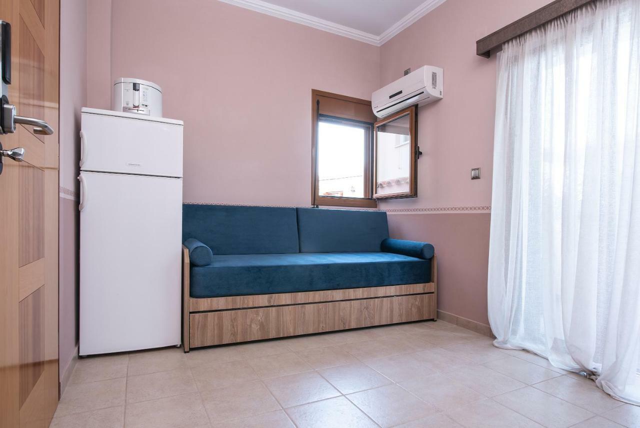 Cyrenia Guesthouse Монемвазия Экстерьер фото