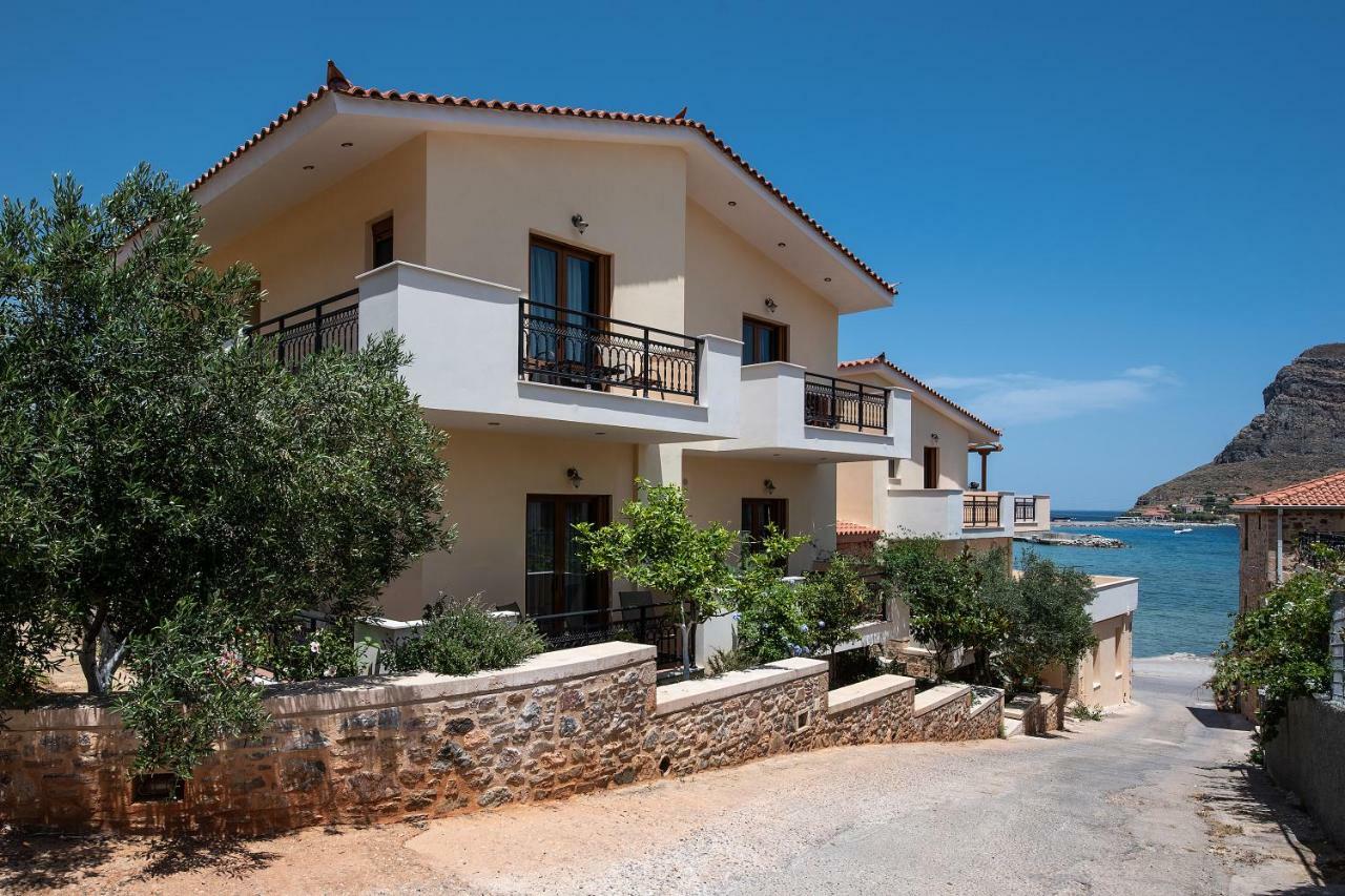 Cyrenia Guesthouse Монемвазия Экстерьер фото